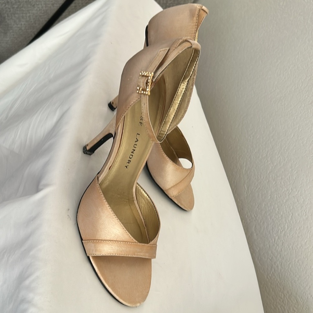 Chinese Laundry Women's Tan Heels